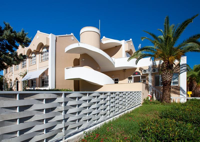 Palm Beach Лефкими Екстериор снимка